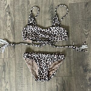 ❌sold❌Acacia kids suit